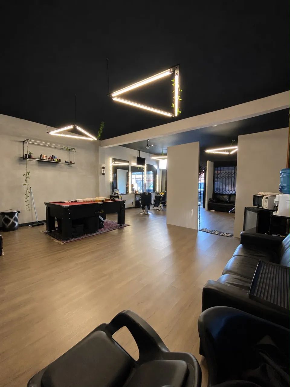 Aluga-se Sala Comercial de 60m² - Bairro Floresta