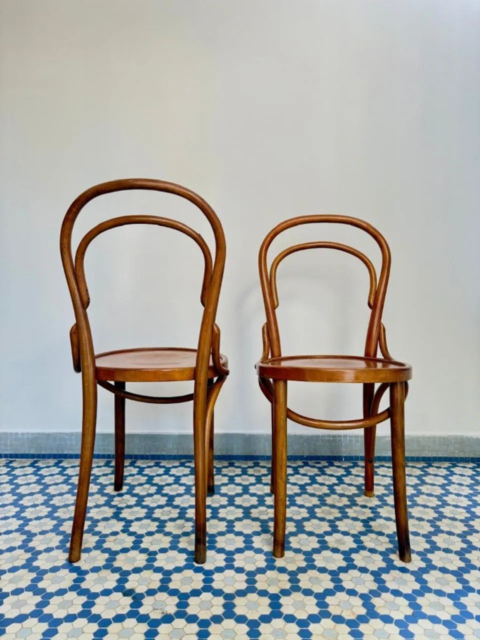 Cadeiras "Charlie Chaplin " da Thonet - Made in Romania - Foto 3