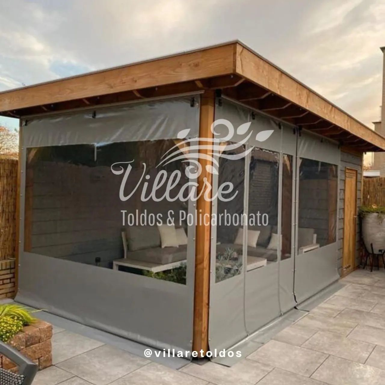 Toldo com Visor Central