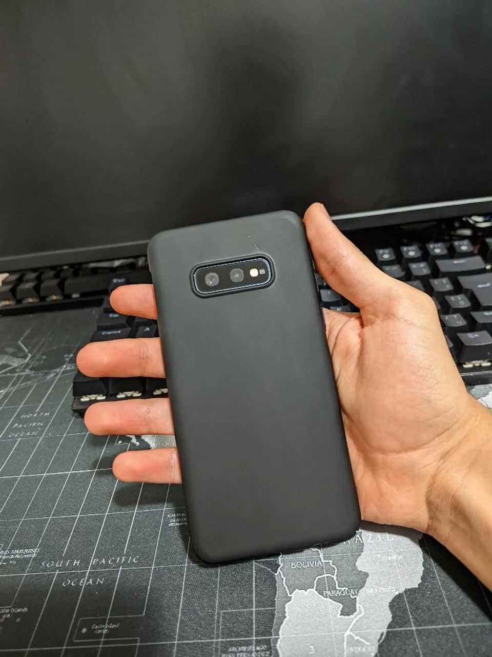 Samsung Galaxy S10e 6/128 - Foto 3