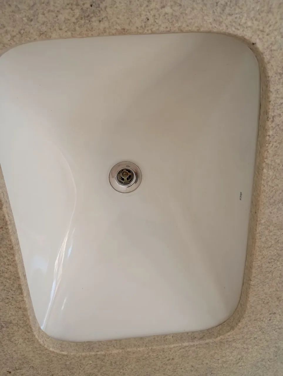Pia de Granito64985889175811121