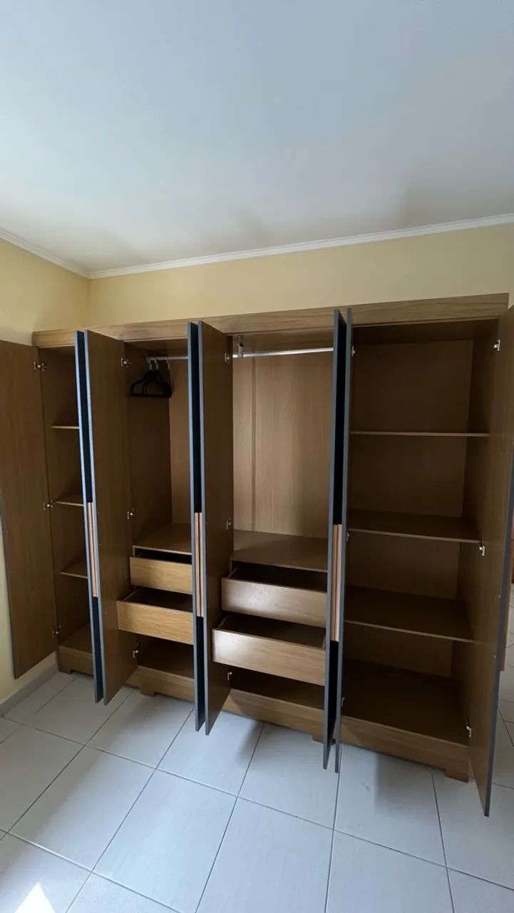 Guarda roupa casal 2,36m - PERFEITO ESTADO - Foto 3