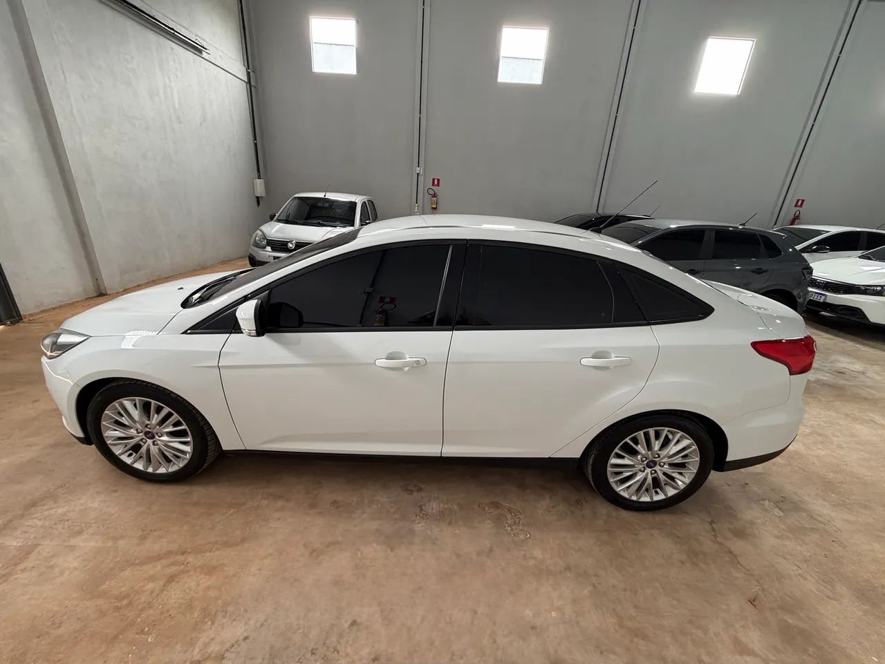 Ford Focus Fastback Se/se Plus 2.0 Flex Aut. 2016 - Foto 5