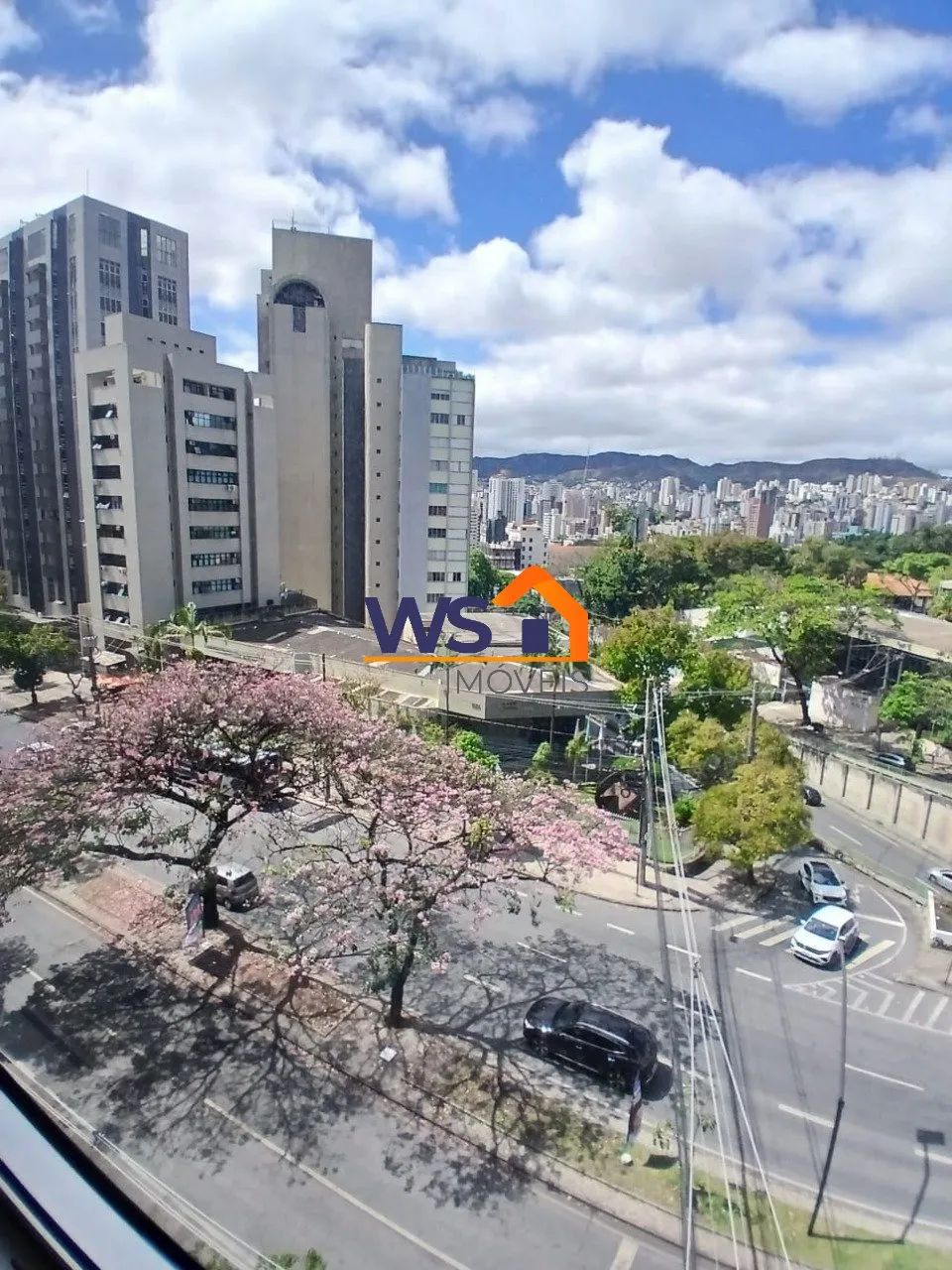 EXCELENTE SALA NO SANTO AGOSTINHO