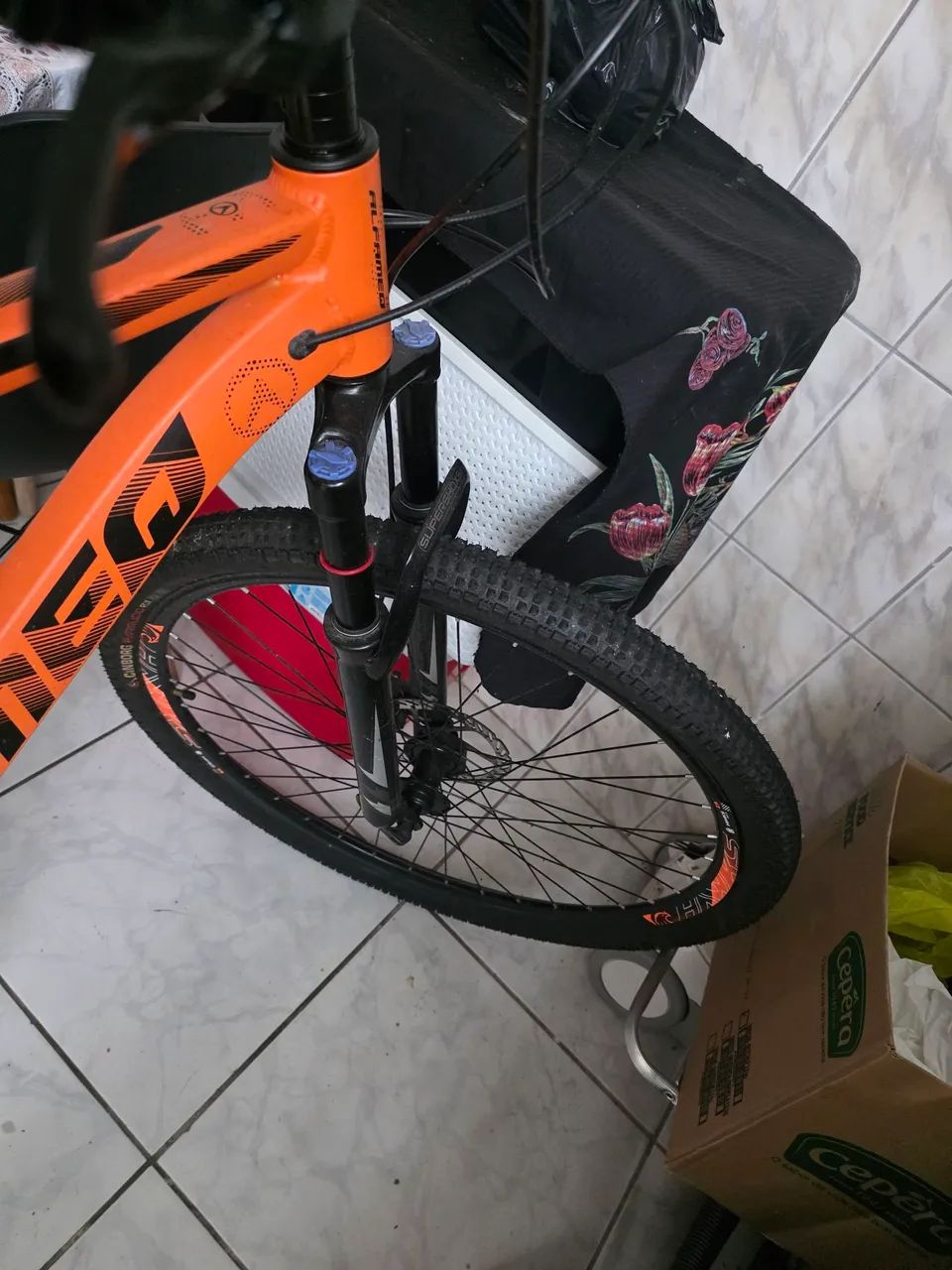 Bicicleta aro 29 pouco usado - Foto 2