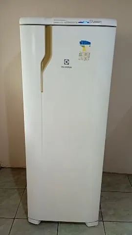 Geladeira Eletrolux 