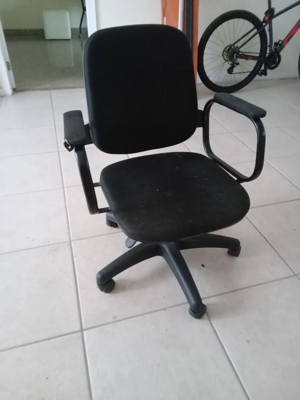 Cadeira de escritório  - Foto 4