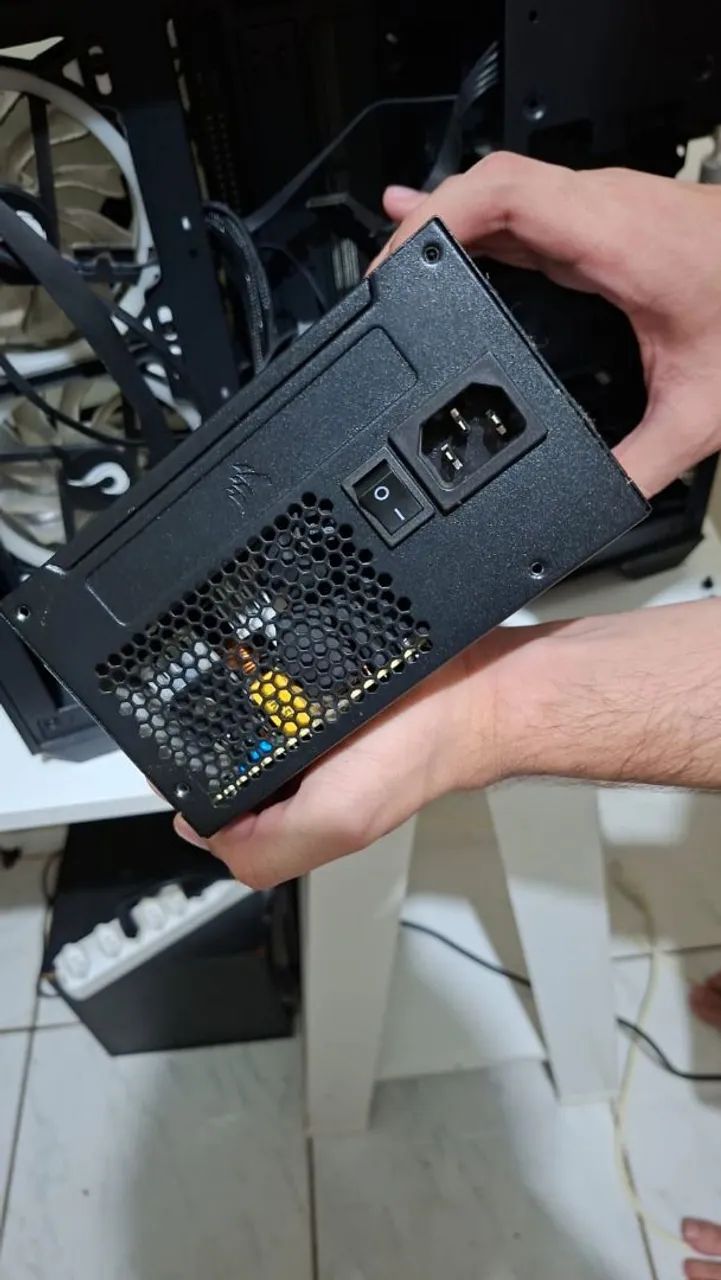 Fonte Corsair 650w - Foto 5