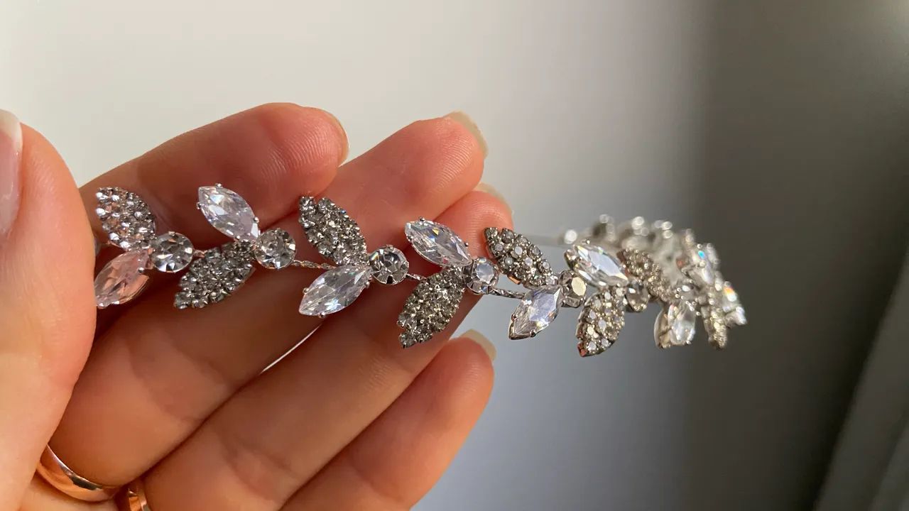 Tiara/grinalda prata 