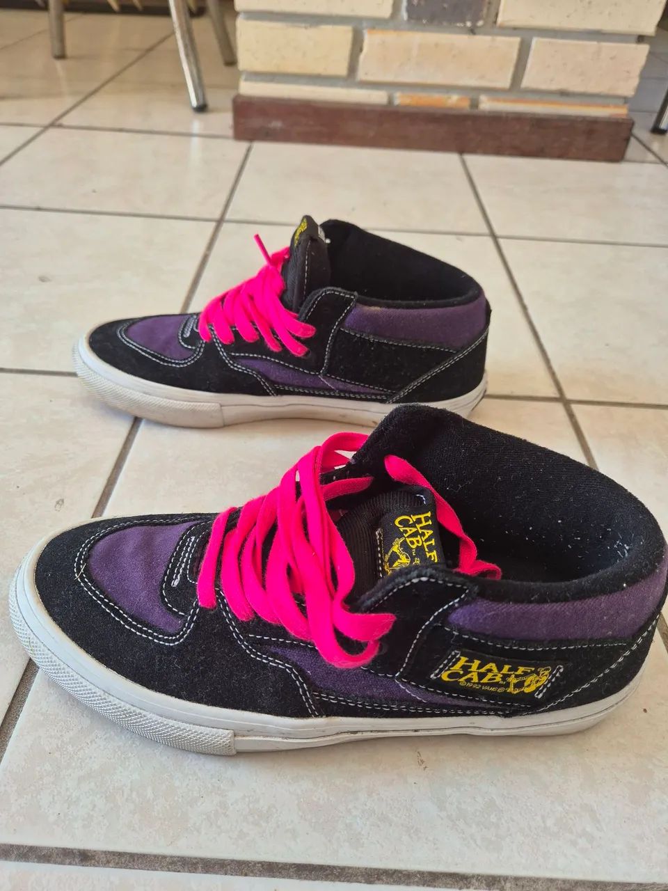 Tenis quase novos, pouquíssimo uso - Foto 2