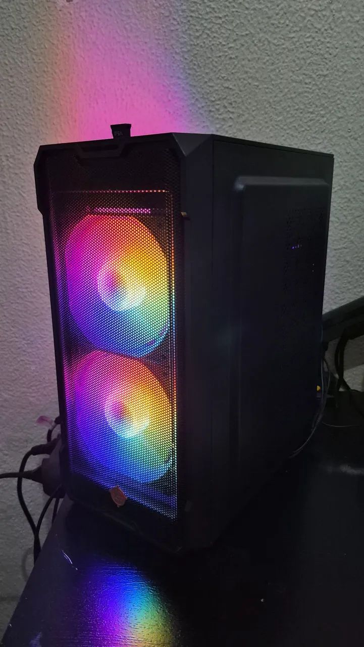 Gabinete PC - Foto 2
