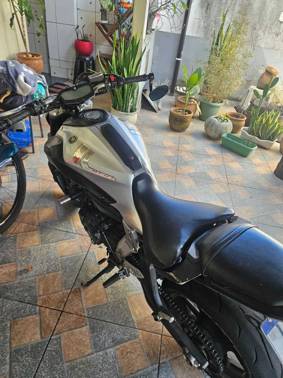 Yamaha MT07  - Foto 3