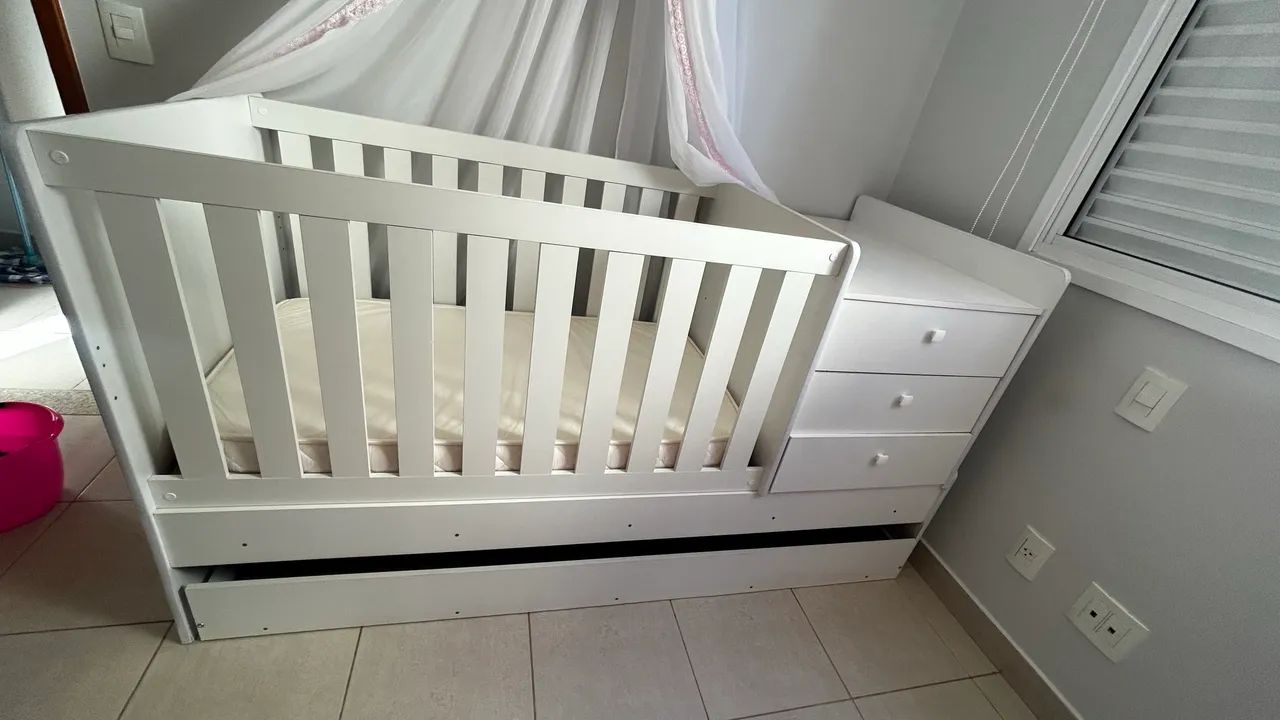 Berço multifuncional 