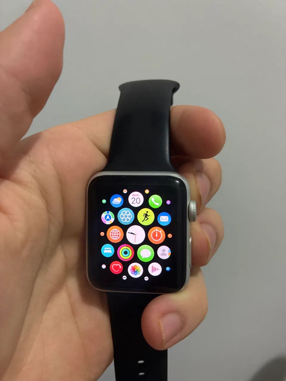 Apple Watch Series 3, 42mm, Prata