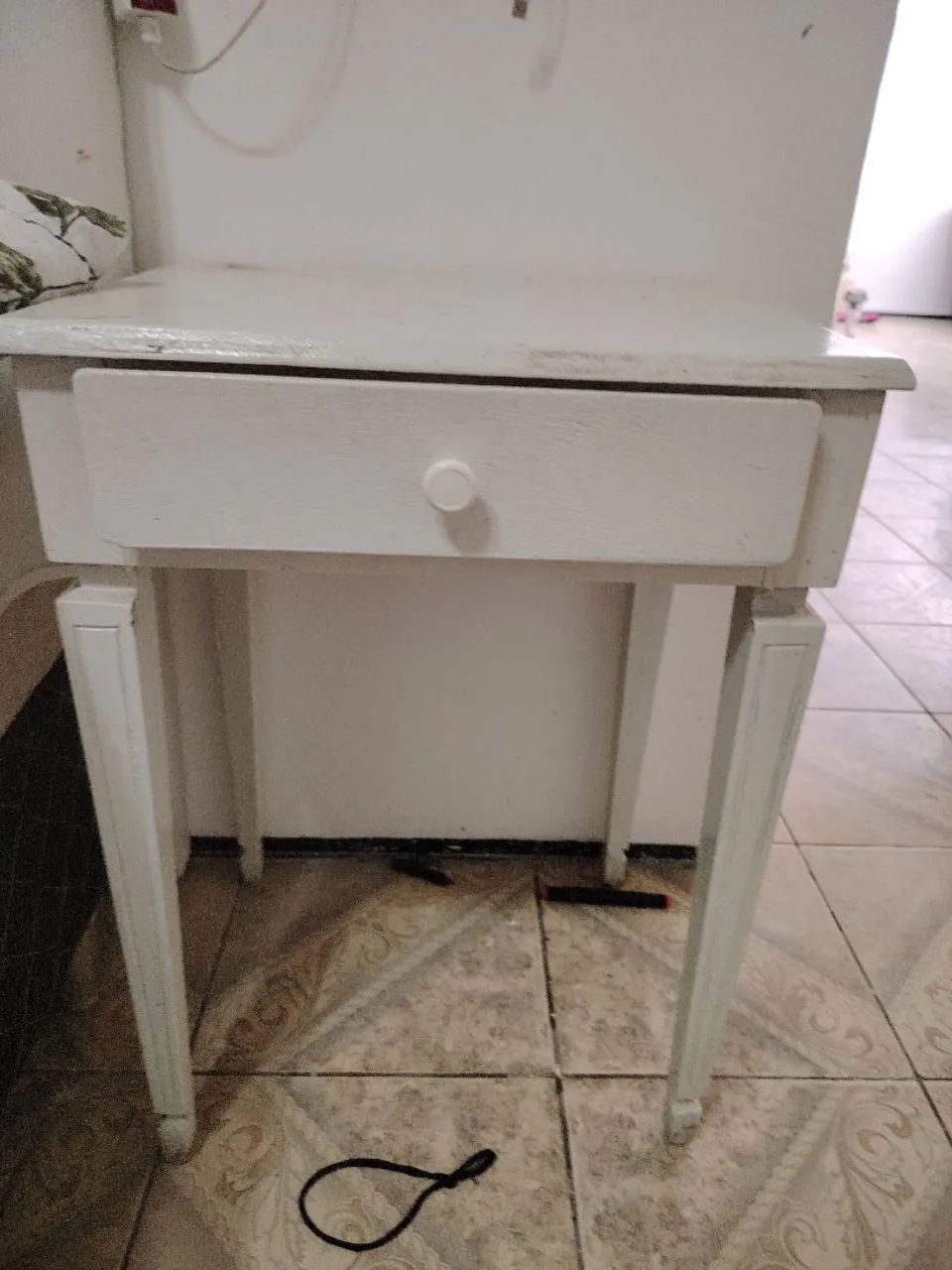 Mesinha de cabeceira - Foto 3