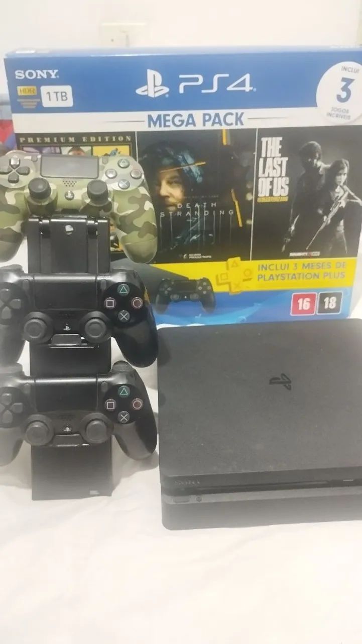 PS4 Slim - 1Tb + 3 Controle c/ caixa