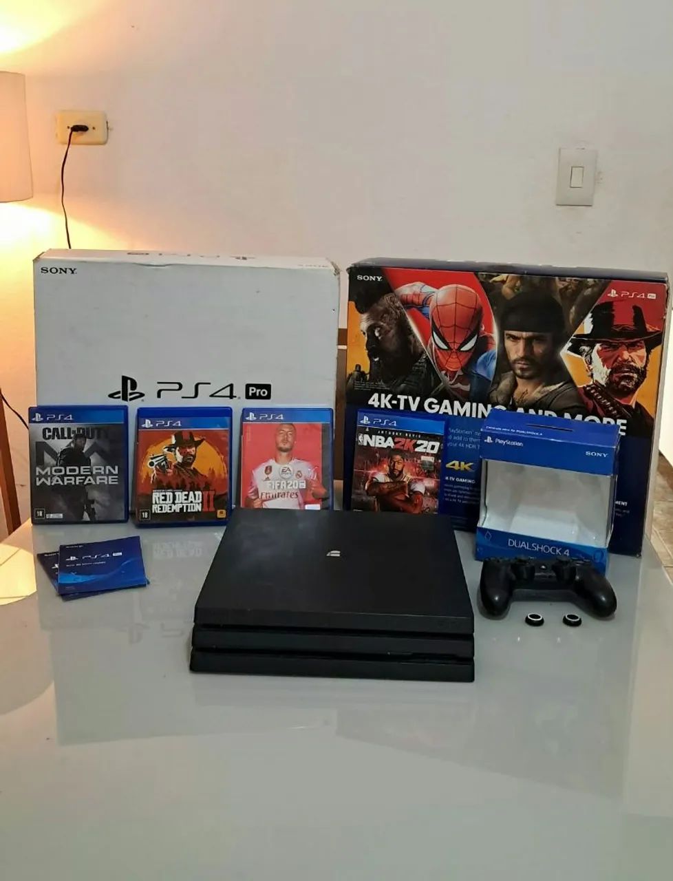 PLAYSTATION 4 PRO