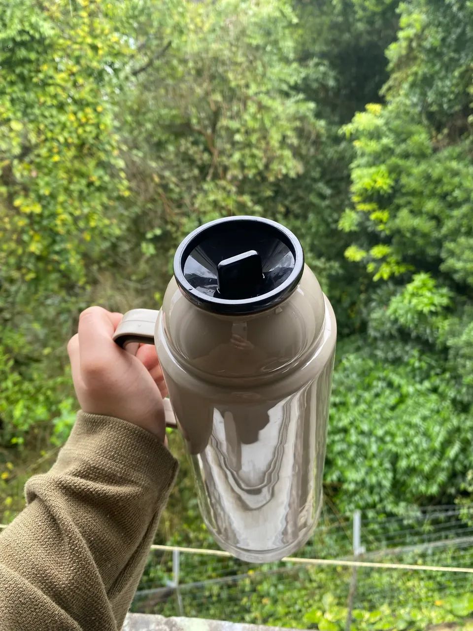 Garrafa Térmica 1L Mor Bege + Coador 103 - Foto 2