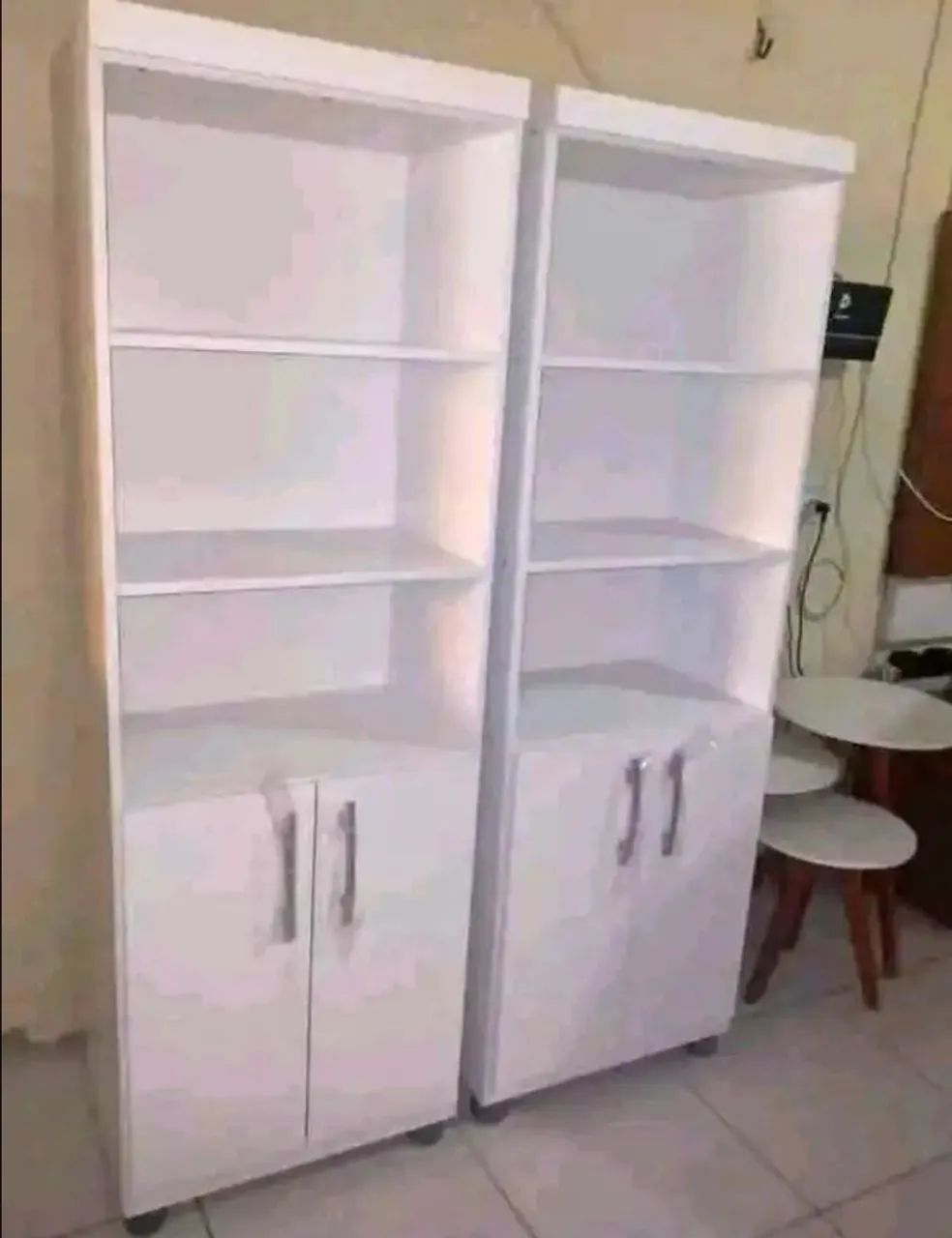 Armário logos com porta 100% MDF