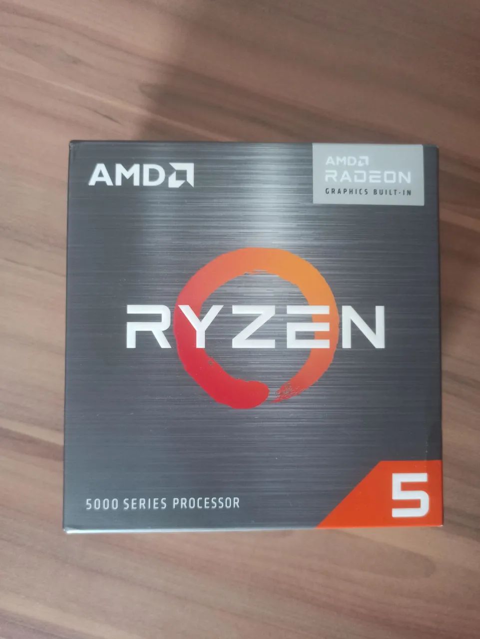Ryzen 3 3200g com cooler (usado) 