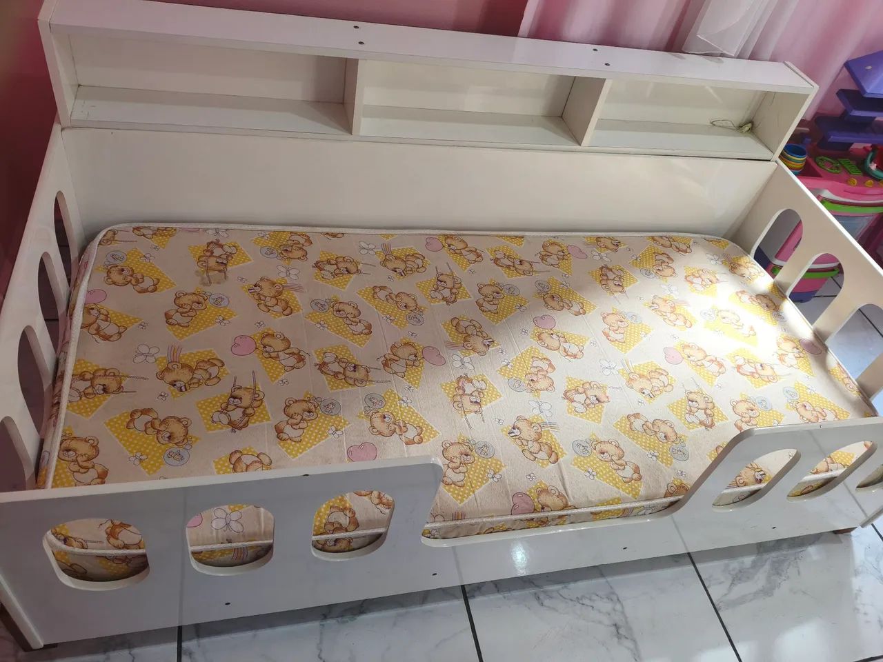 Cama infantil montessoriana com led  - Foto 2