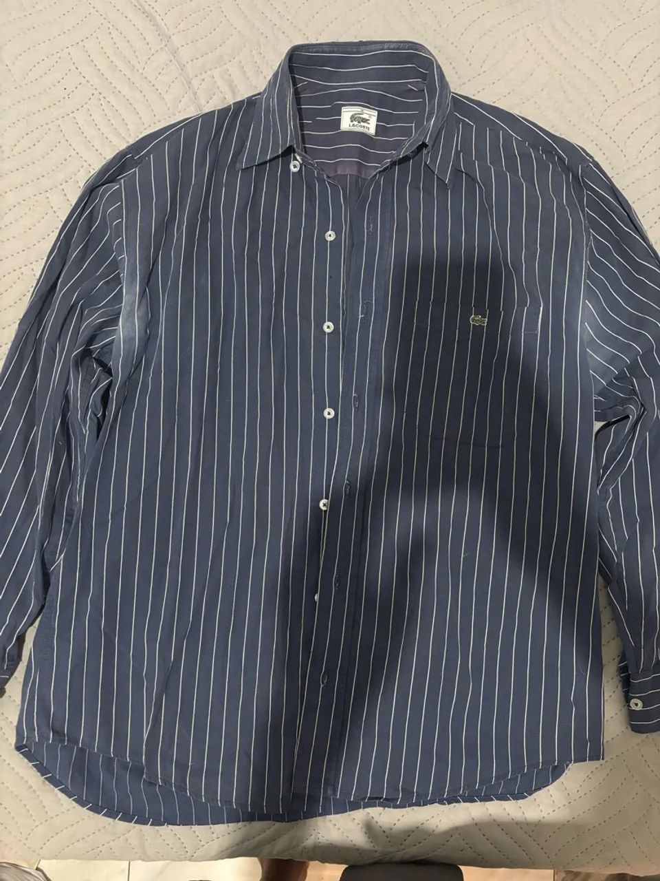 Camisa social Lacoste usada