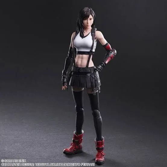 Tifa play arts kai lacrada