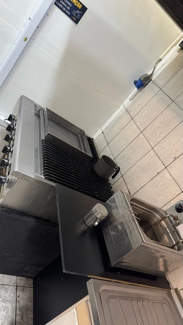 Hambúrgueria - LEIA O ANÚNCIO  - Foto 4
