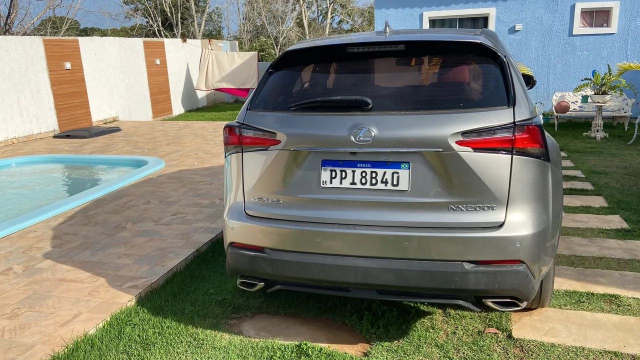 Lexus Nx-200T NX-200t F-Sport AWD 2.0 16v 238cv Aut. 2015