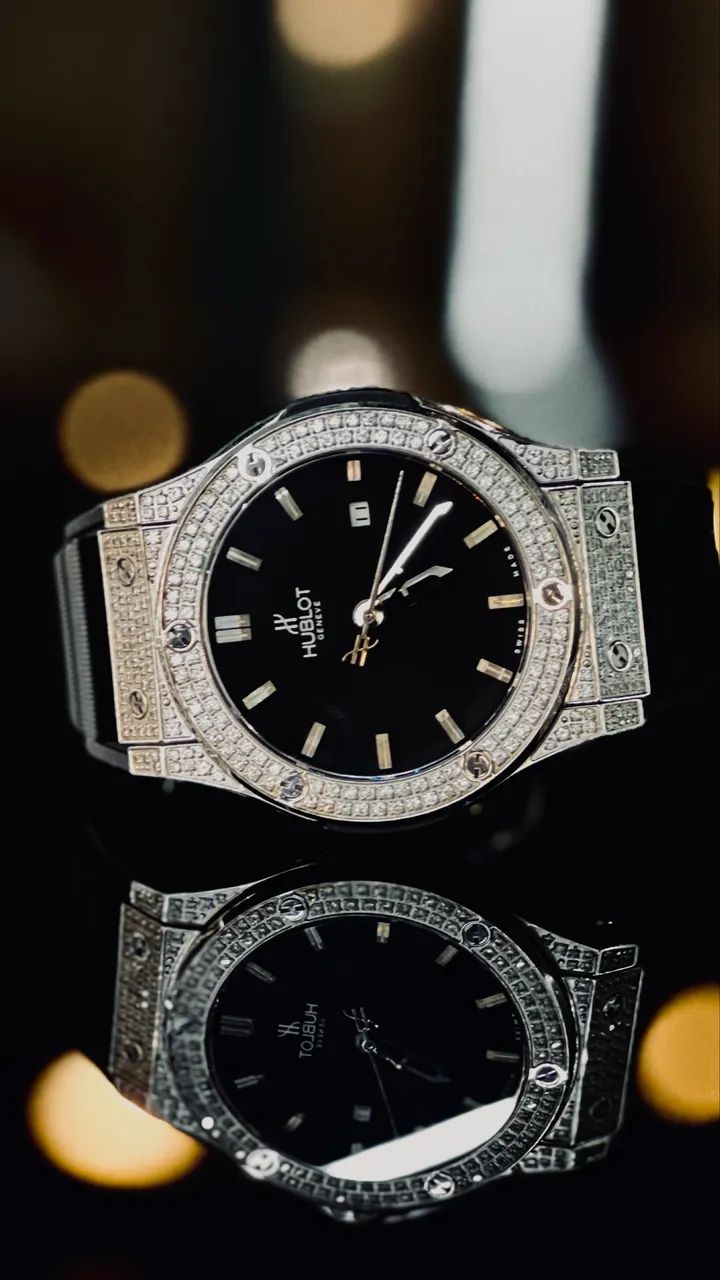 Hublot Geneve Cravejado AAA+