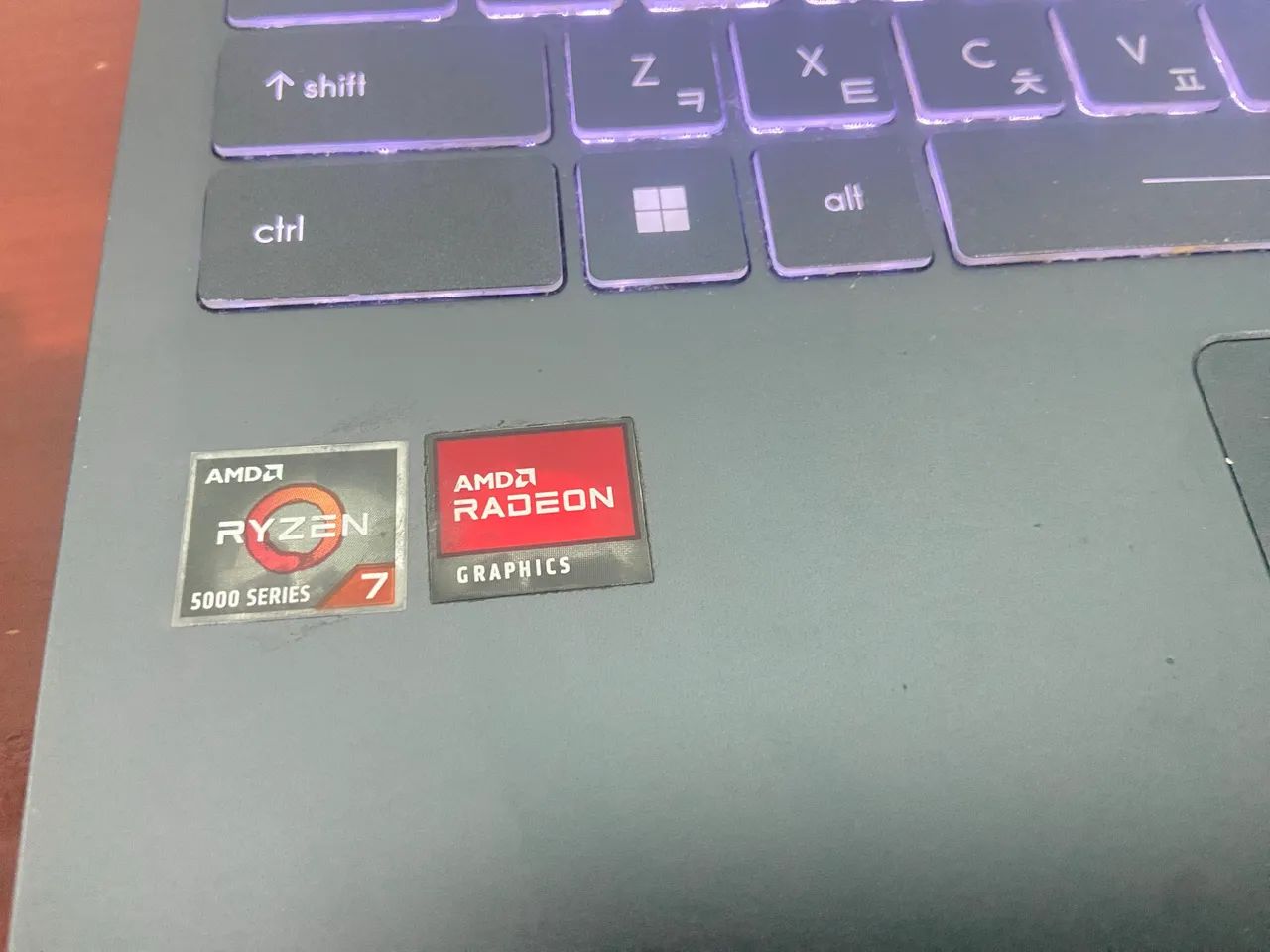 Notebook MSI memória 12gb. Ssd 1 tb. Funcionando tudo
