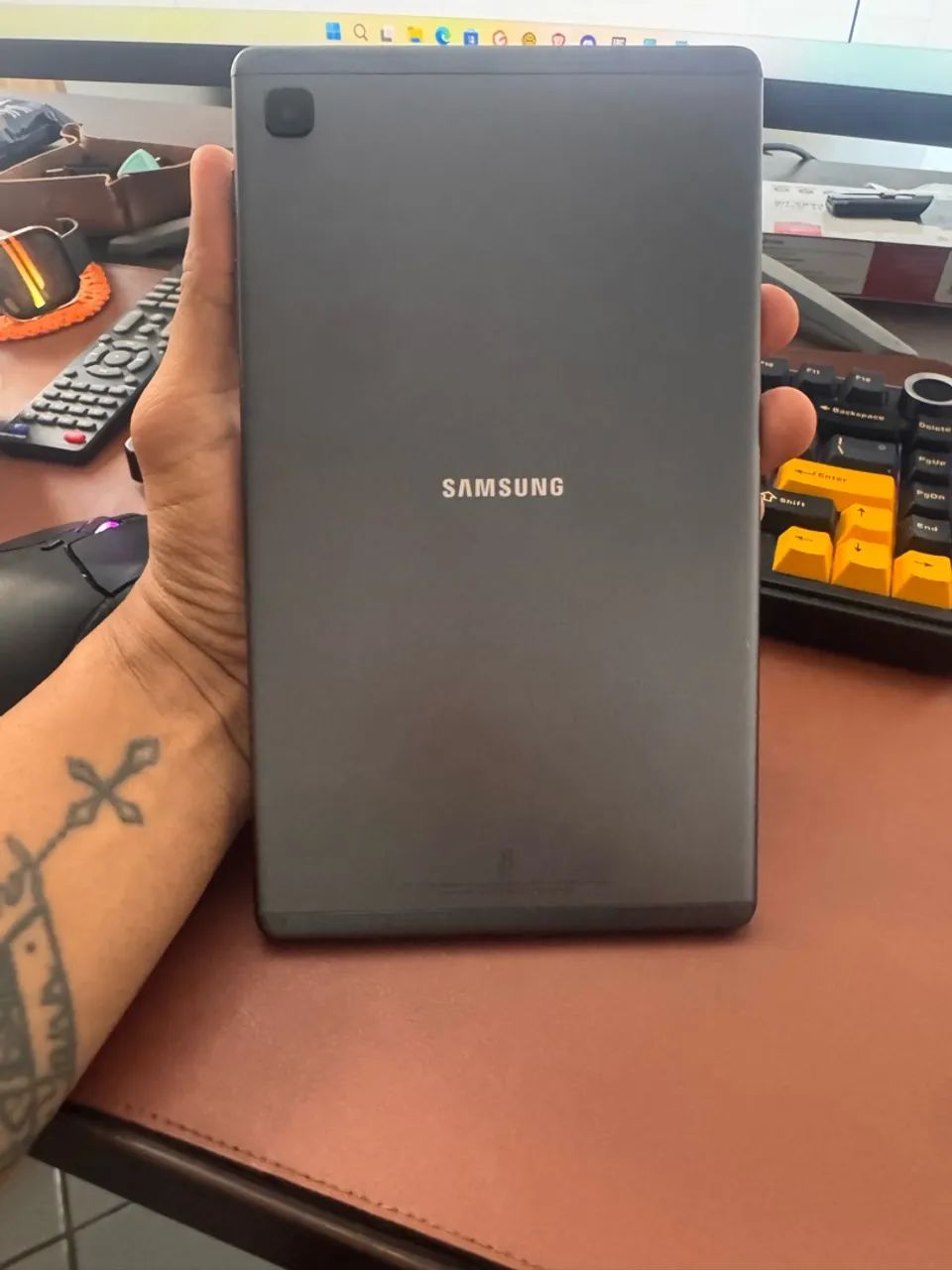 Tablet Samsung Galaxy Tab A7- 64GB - Foto 2