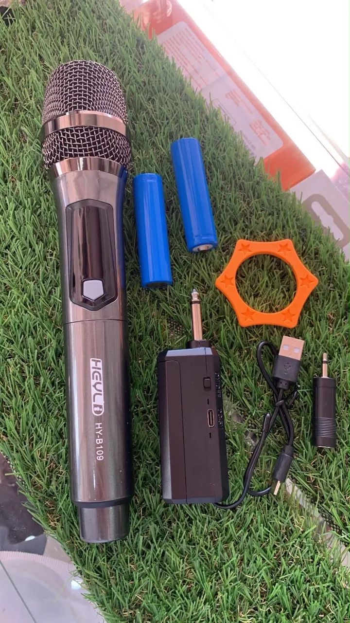 Microfone sem fio profissional para karaokê igrejas - Foto 4