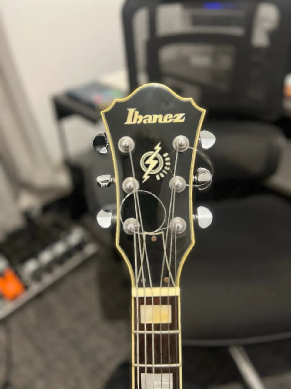 Guitarra Ibanez AG75 Semi-Acustica + Bag - Foto 2
