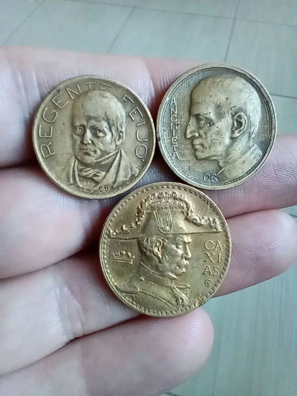 Moedas antigas  - Foto 2