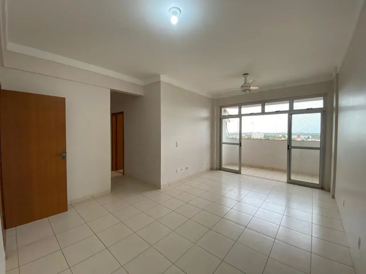 Apartamento 3 quartos 100 metros centro - Foto 2