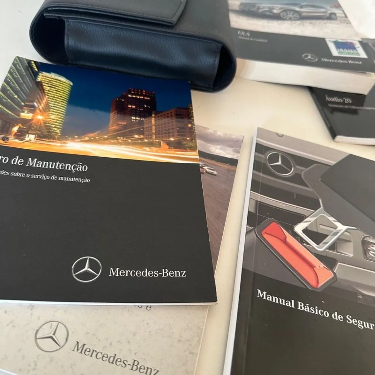 MANUAL GLA 250  - Foto 3