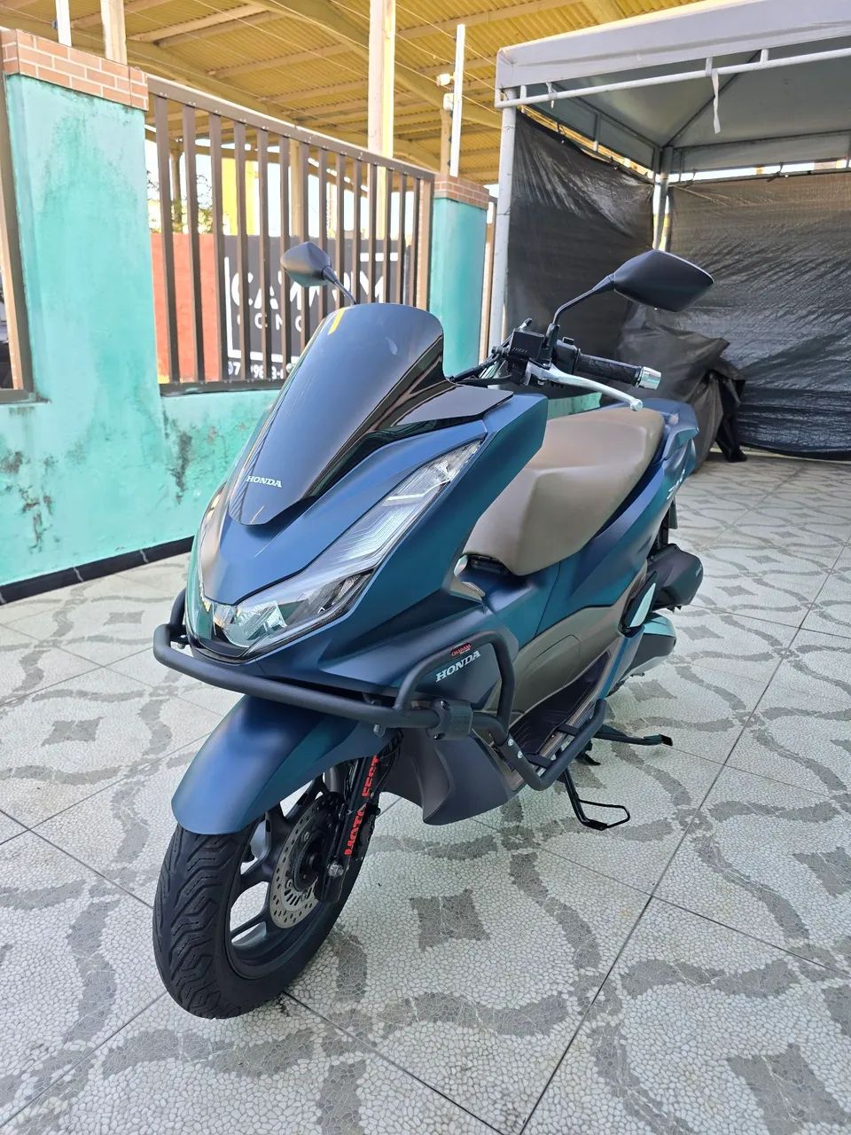 PCX DLX 2024 - Foto 2