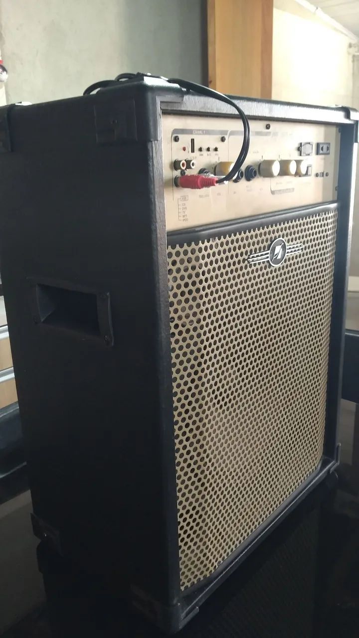 Caixa amplificada 300 watts  - Foto 3