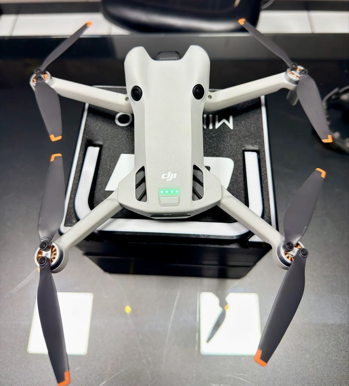 DJI MINI 4 PRO KIT FLY MORE - Foto 2