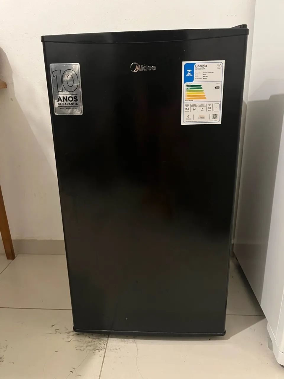 Frigobar Midea 93L 