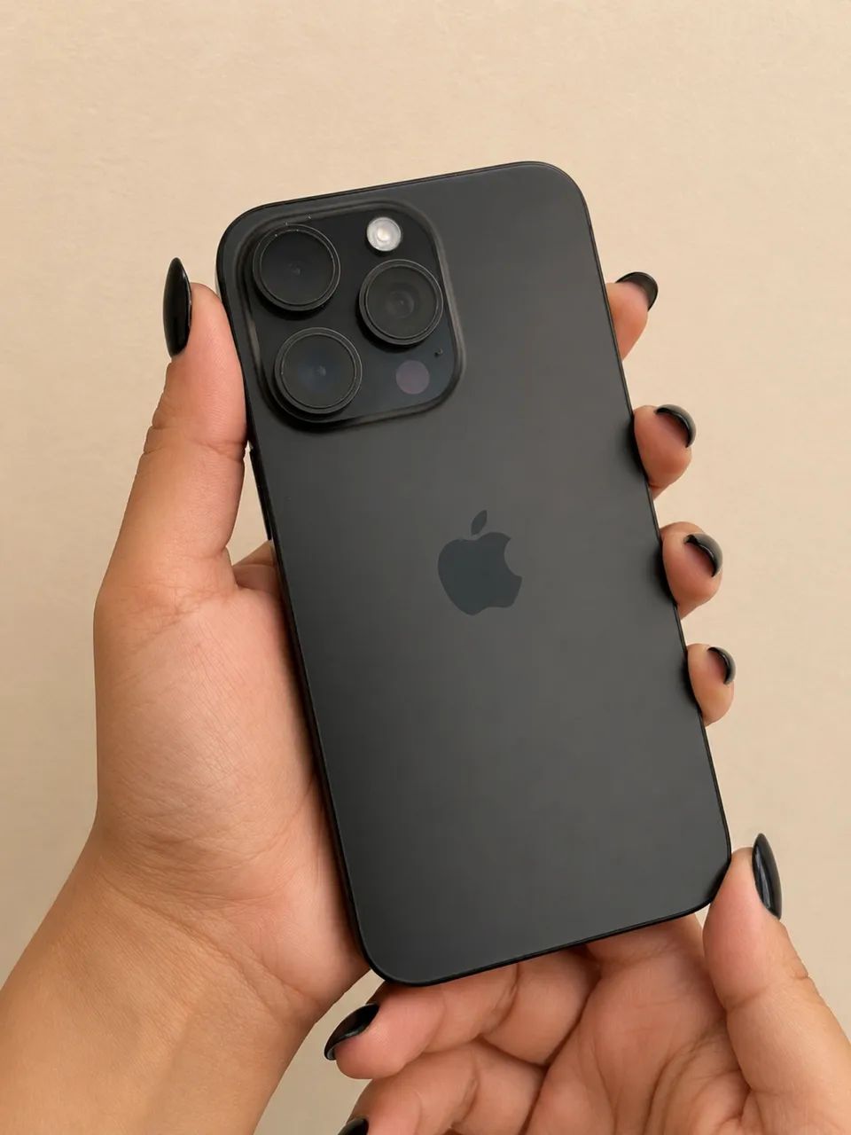 iPhone 15 Pro Max - Foto 3