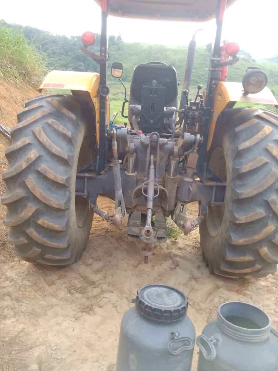 Trator Valtra a800r - Foto 5