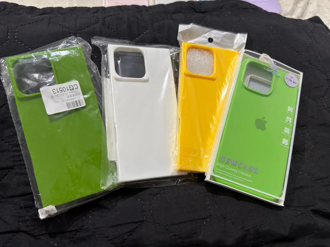 Capa iPhone 16 pm - Foto 4