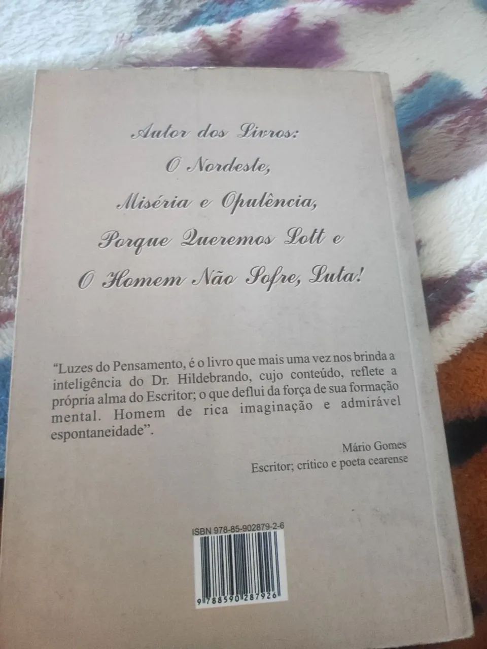 Livro  - Foto 2