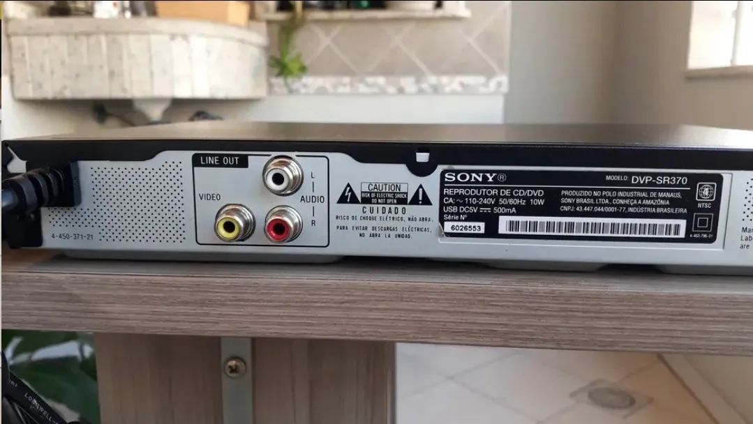 DVD Sony com USB - funcionamento perfeito - com controle - Foto 4
