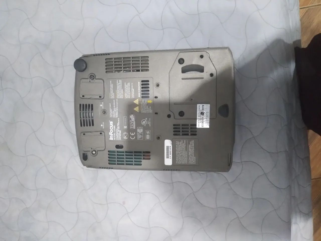 Projetor infocos modelo LP280  - Foto 2
