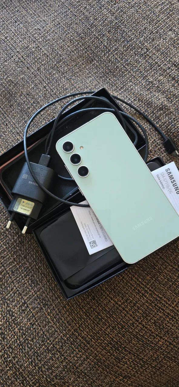 Samsung S23Fe 128gb verde +03 capinhas