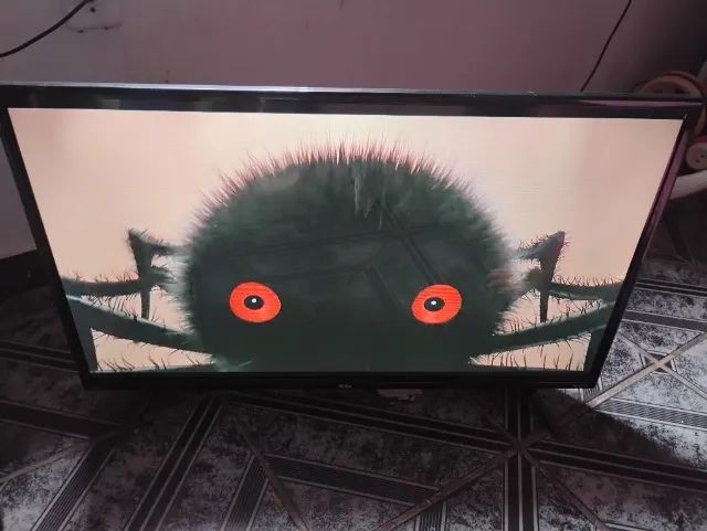 Vendo TV 32 polegadas - Foto 4
