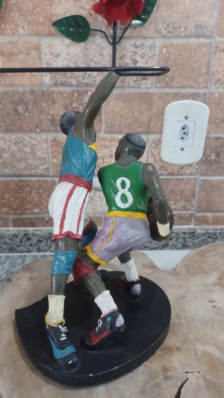 Boneco de basquete de louça  - Foto 3